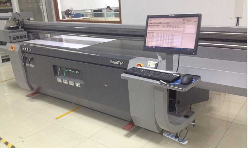 平板UV噴繪機(jī)