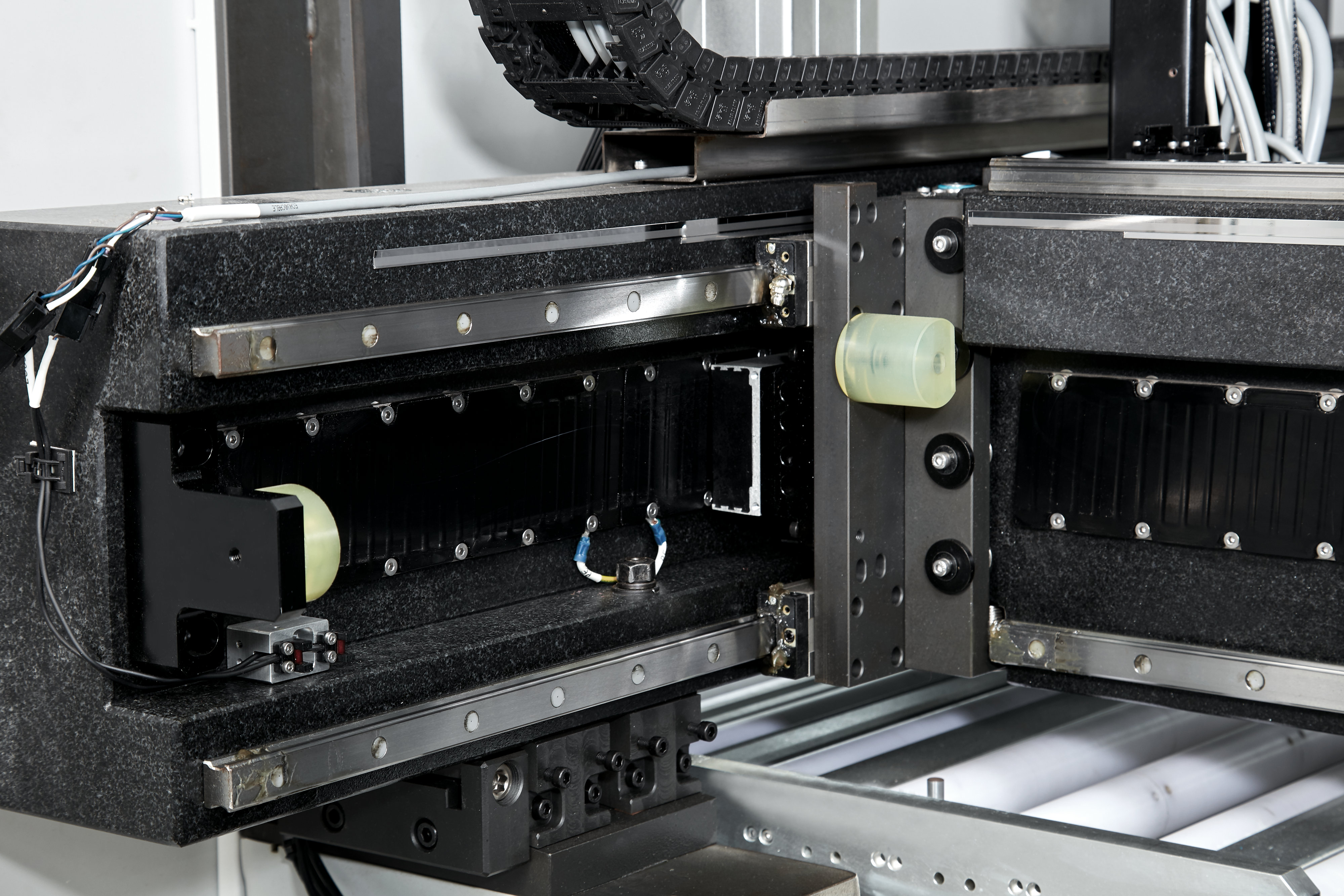 uv打印機(jī)直線電機(jī)方案