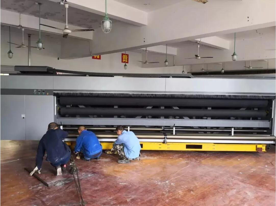 uv打印機廠家漢拓數(shù)碼提供優(yōu)質(zhì)服務(wù)